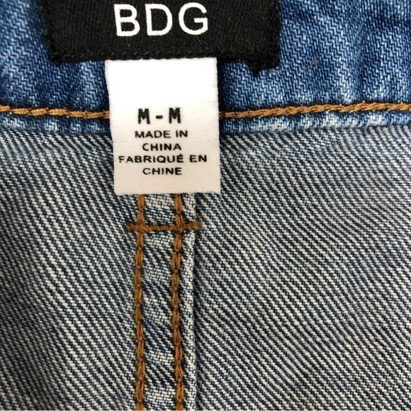 UO BDG Denim Mini Skirt Button Front Patch Pocket Sz M Medium Wash 100% Cotton - Picture 6 of 7